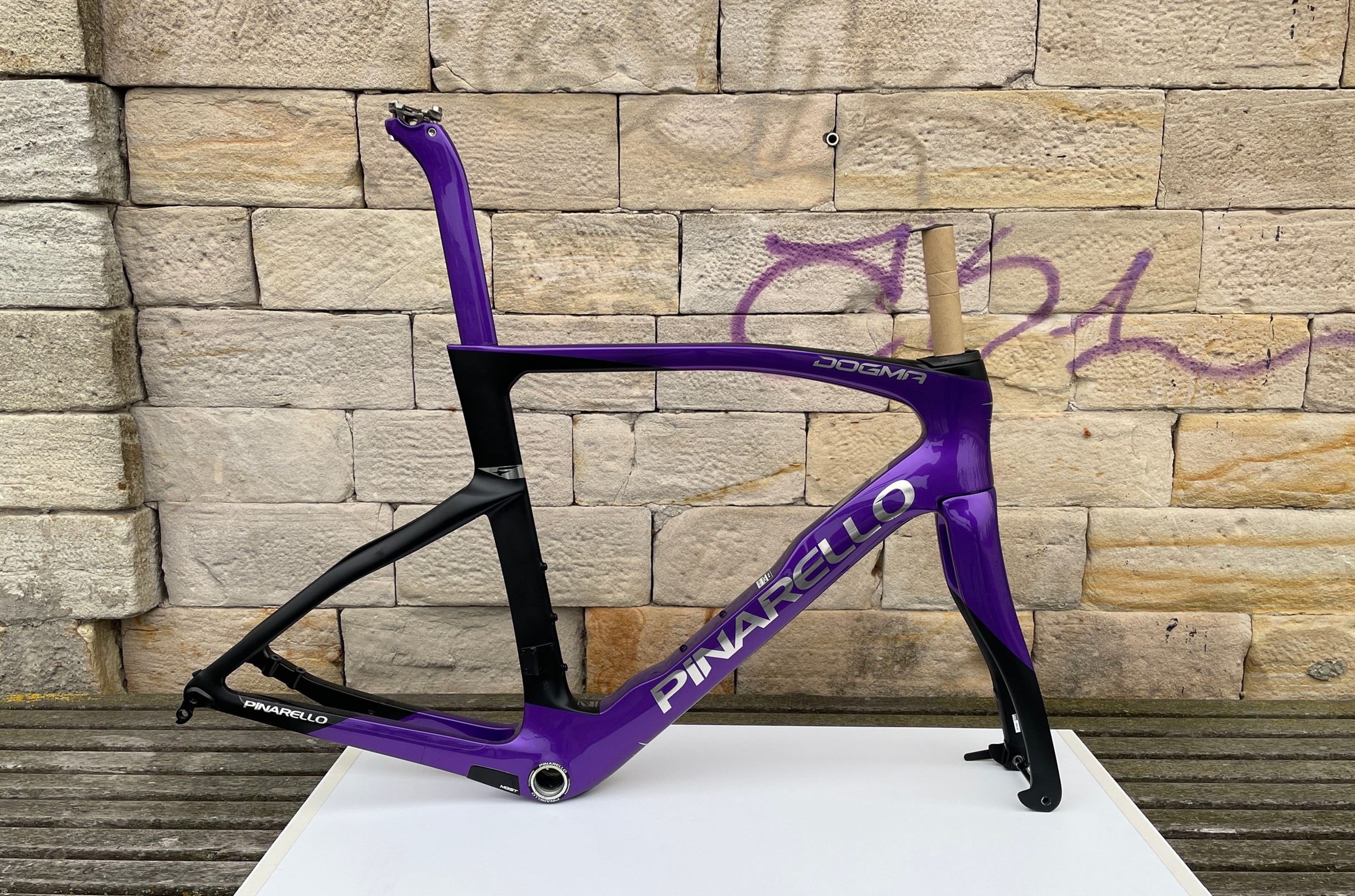 Pinarello DOGMA F Frame Kit Rahmenset ELECTRO VIOLET bikeinnovations